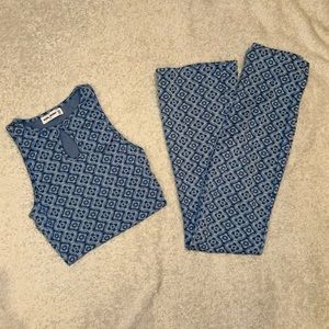 Baby blue XS top and pants set.